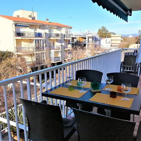 En 5-6 Personas, 2ª Linea De Playa, Terraza, Parking, Sin Mascotas, Sabanas Incluidas - Es-258-41 Apartment Roses