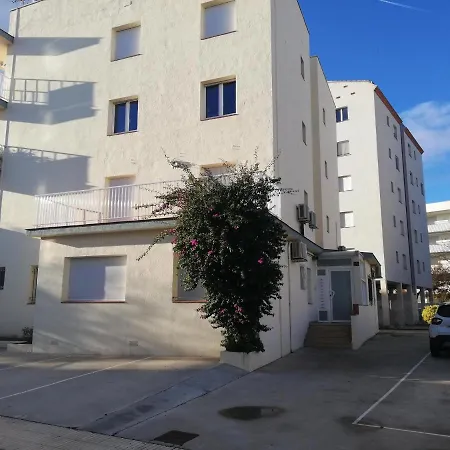 En 5-6 Personas, 2ª Linea De Playa, Terraza, Parking, Sin Mascotas, Sabanas Incluidas - Es-258-41 Apartment