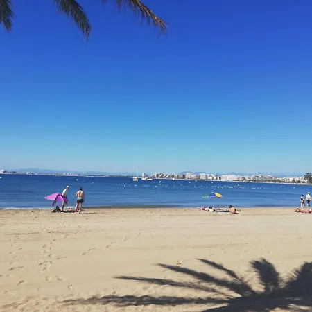 Apartment En 5-6 Personas, 2ª Linea De Playa, Terraza, Parking, Sin Mascotas, Sabanas Incluidas - Es-258-41 *