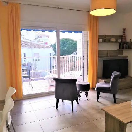 En 5-6 Personas, 2ª Linea De Playa, Terraza, Parking, Sin Mascotas, Sabanas Incluidas - Es-258-41 Roses