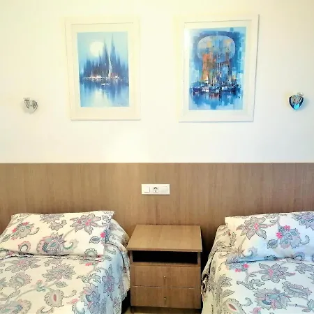 En 5-6 Personas, 2ª Linea De Playa, Terraza, Parking, Sin Mascotas, Sabanas Incluidas - Es-258-41 *